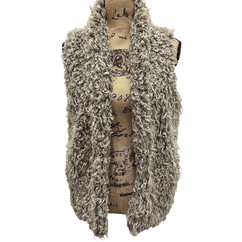 BCBGeneration Grey Faux Fur Shaggy Curly Vest Small Open Front Layering Boho